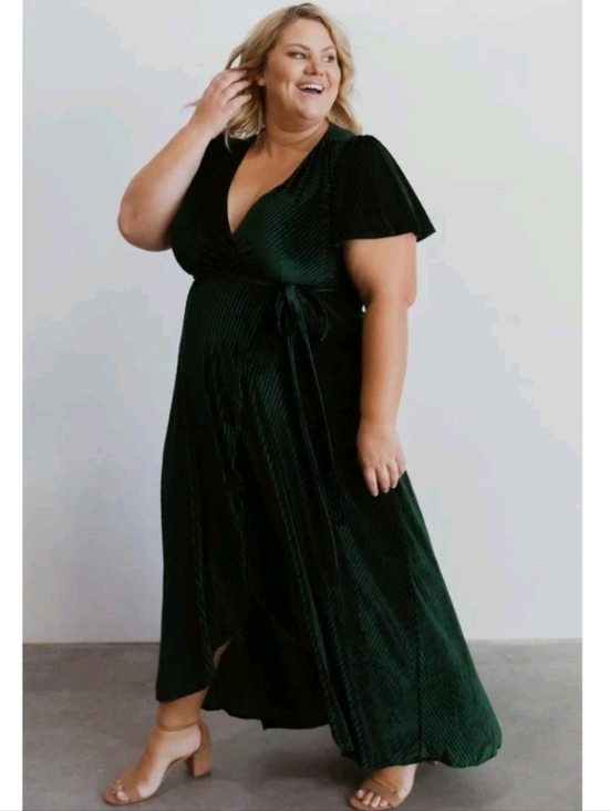 Baltic Born Dresses & Skirts - Baltic Born Emerald Green Wrap Maxi Dress